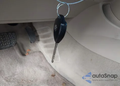 2009 Toyota Camry Xle from USA, damaged, VIN 4T1BE46K19U837335